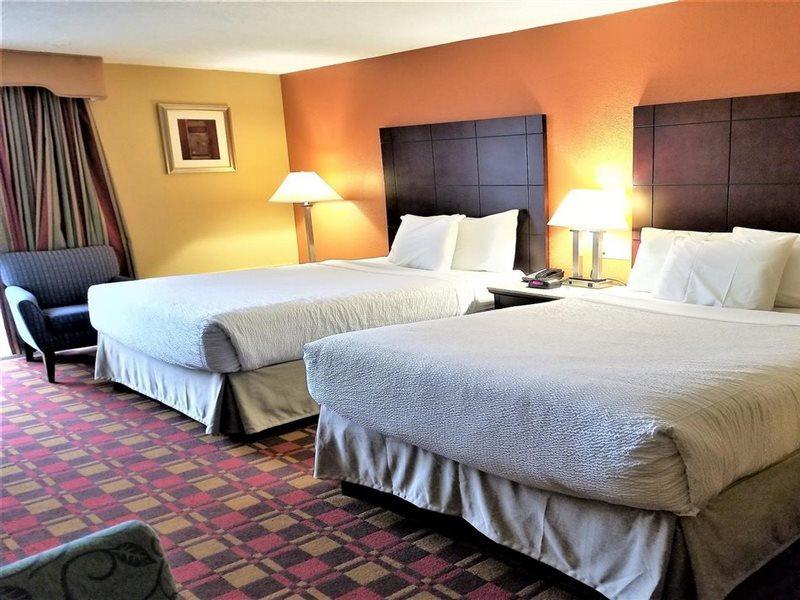 Howard Johnson By Wyndham Clifton Nj Экстерьер фото