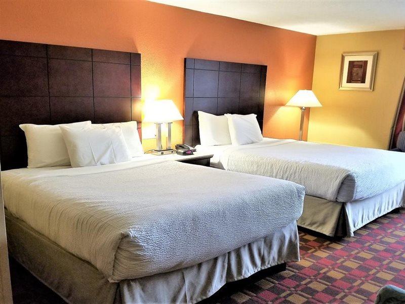 Howard Johnson By Wyndham Clifton Nj Экстерьер фото