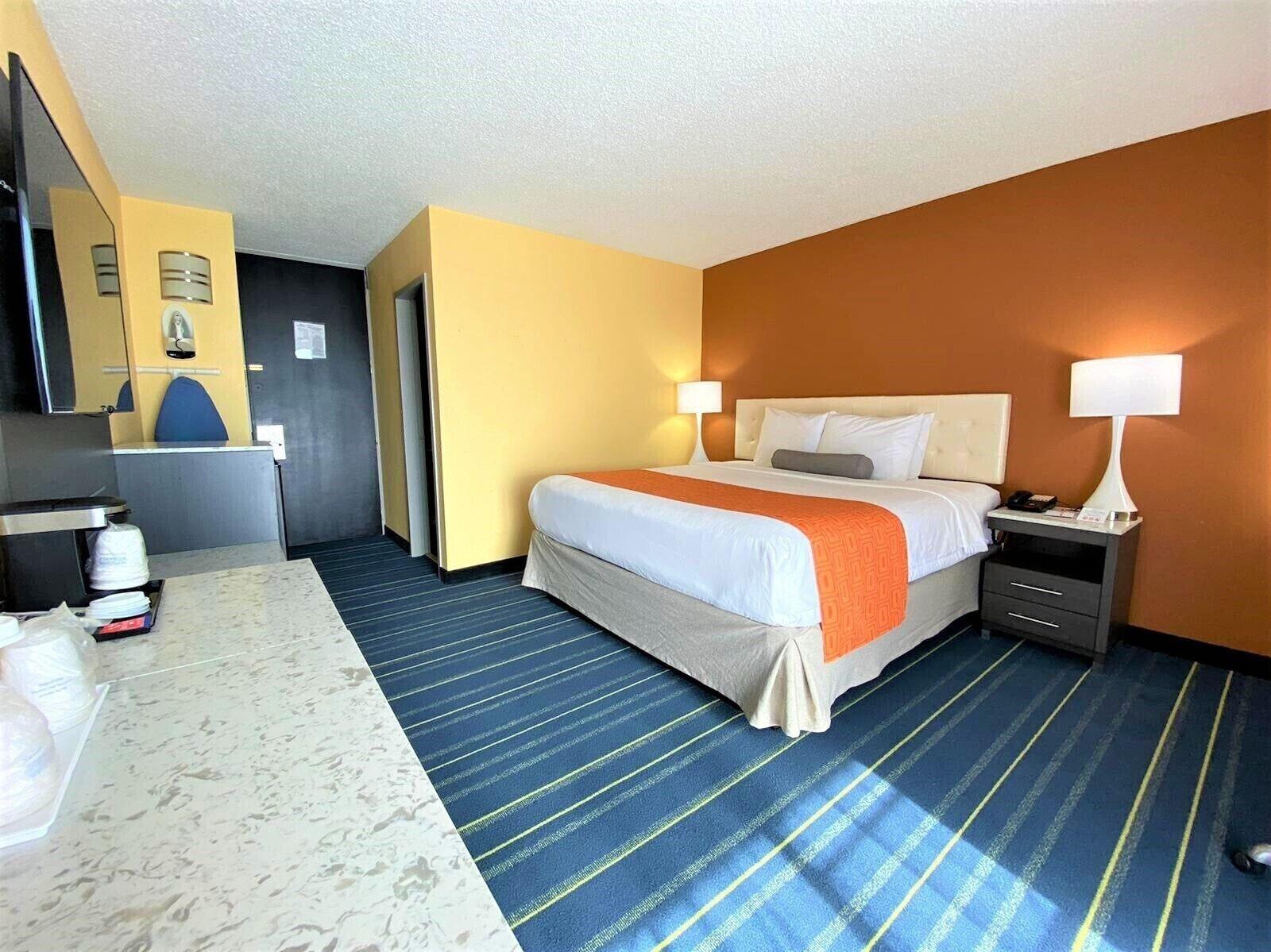 Howard Johnson By Wyndham Clifton Nj Экстерьер фото