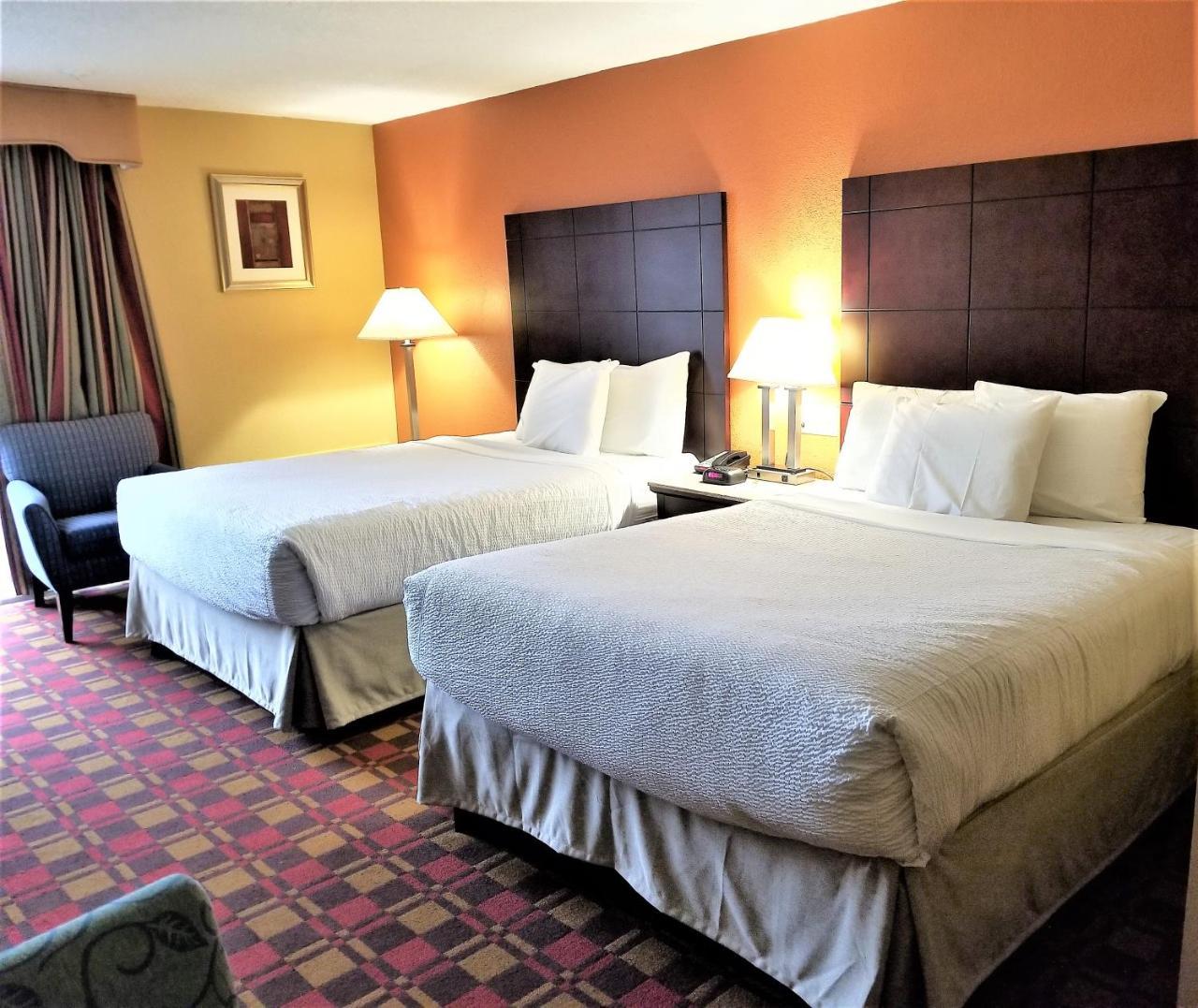 Howard Johnson By Wyndham Clifton Nj Экстерьер фото